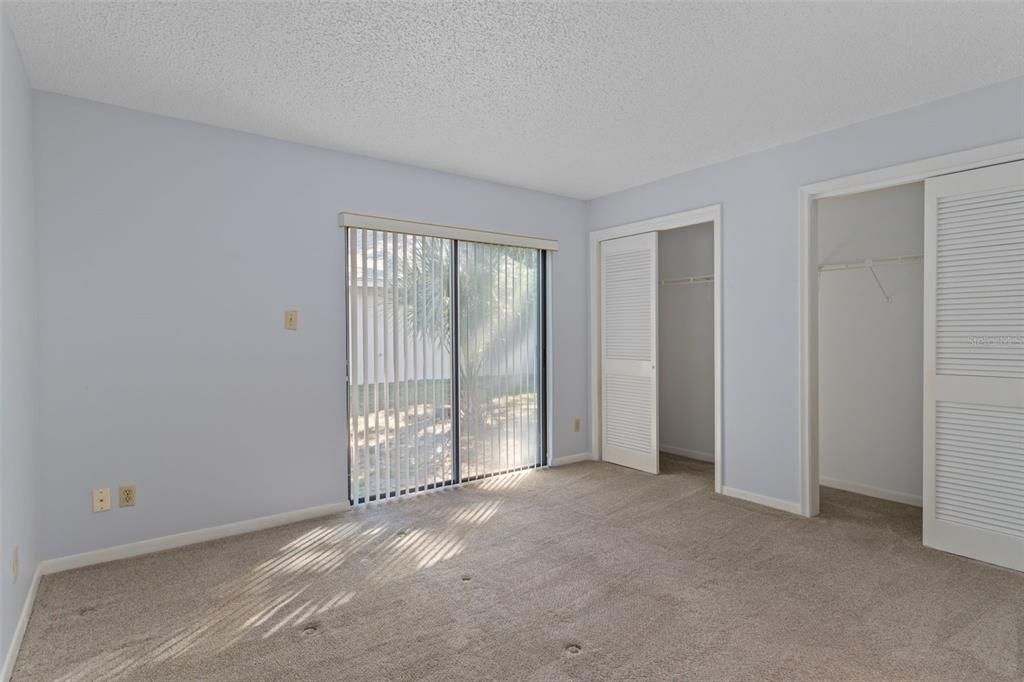 На продажу: $195,000 (2 спален, 2 ванн, 1106 Квадратных фут)