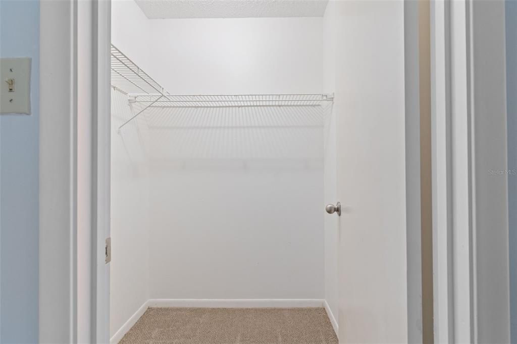 На продажу: $195,000 (2 спален, 2 ванн, 1106 Квадратных фут)