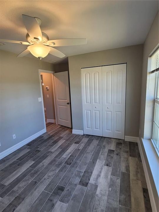 For Rent: $1,900 (3 beds, 2 baths, 1607 Square Feet)