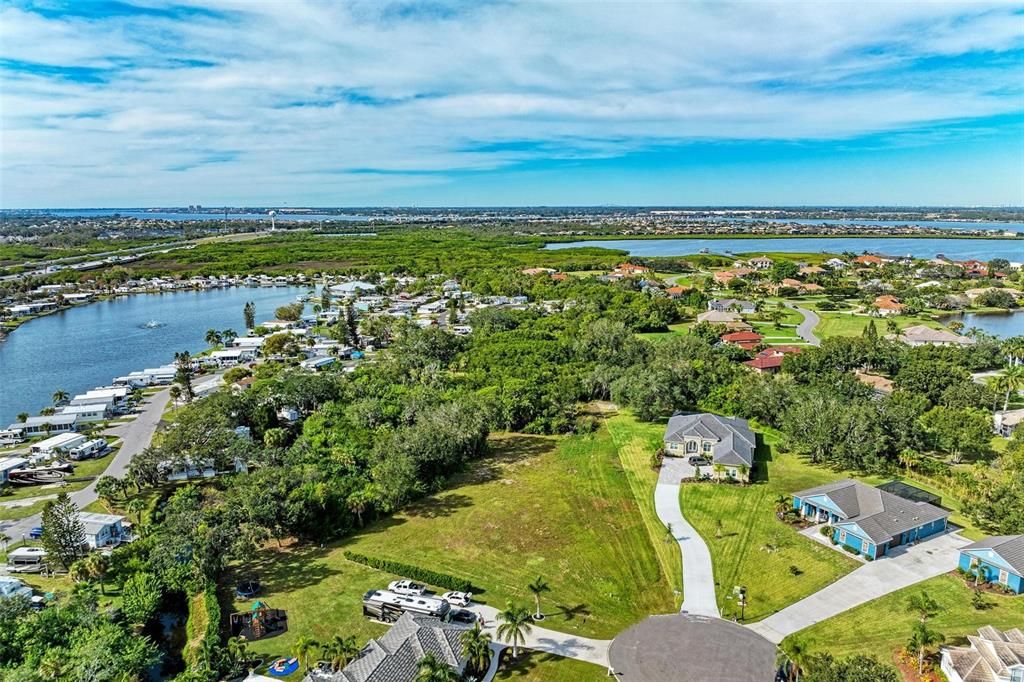 En Venta: $200,000 (1.19 acres)