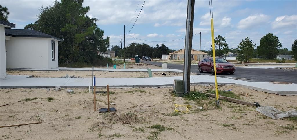 Activo con contrato: $79,900 (0.44 acres)