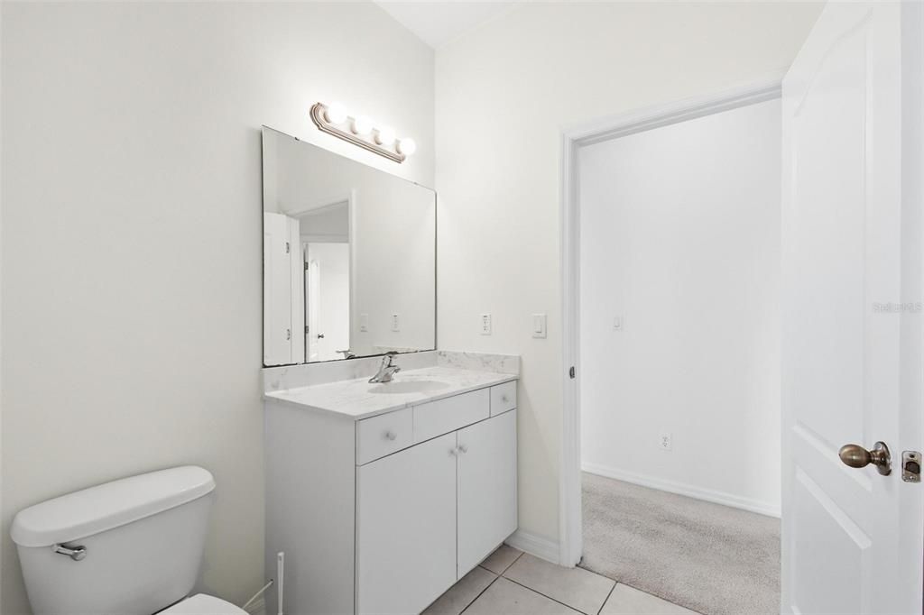 En Renta: $2,500 (4 camas, 2 baños, 2217 Pies cuadrados)