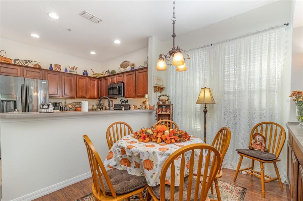 Active With Contract: $285,000 (3 beds, 2 baths, 1855 Square Feet)