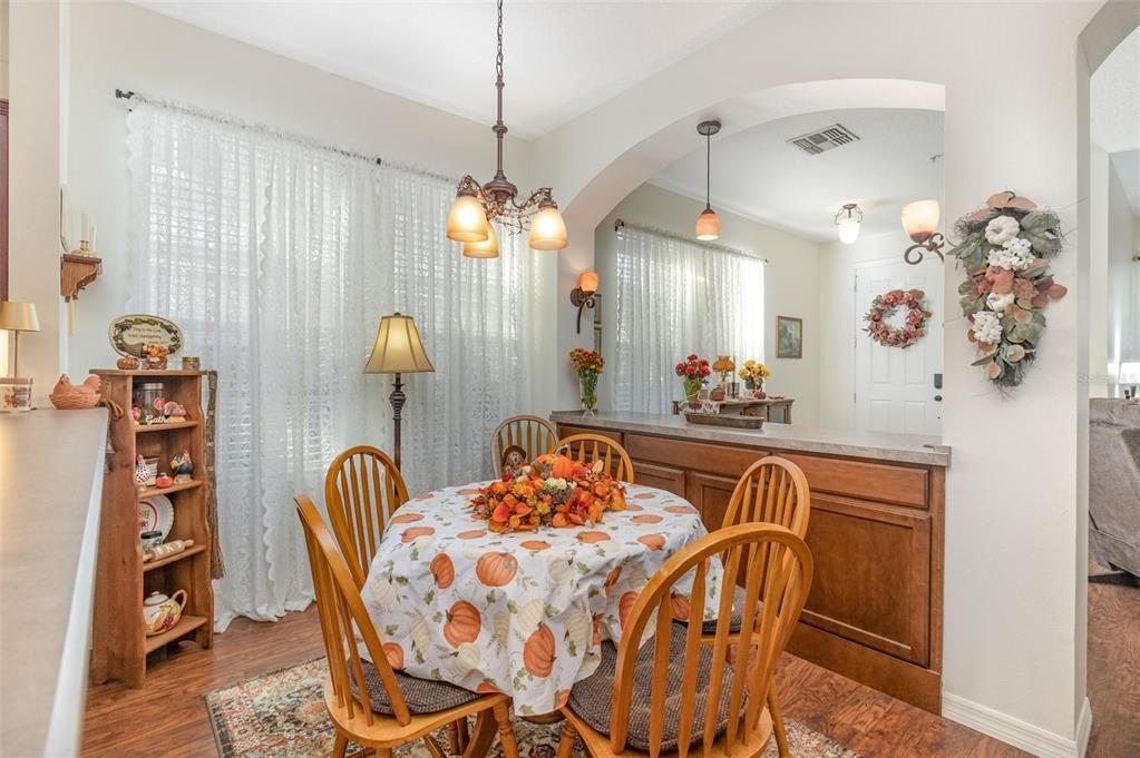 Active With Contract: $285,000 (3 beds, 2 baths, 1855 Square Feet)