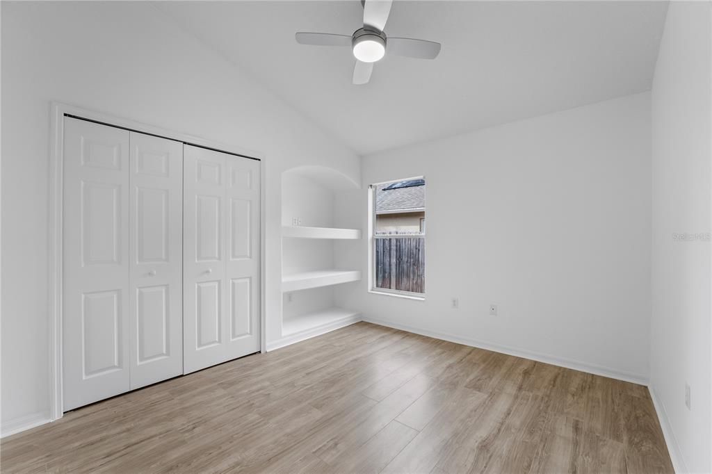 En Venta: $335,000 (3 camas, 2 baños, 1853 Pies cuadrados)