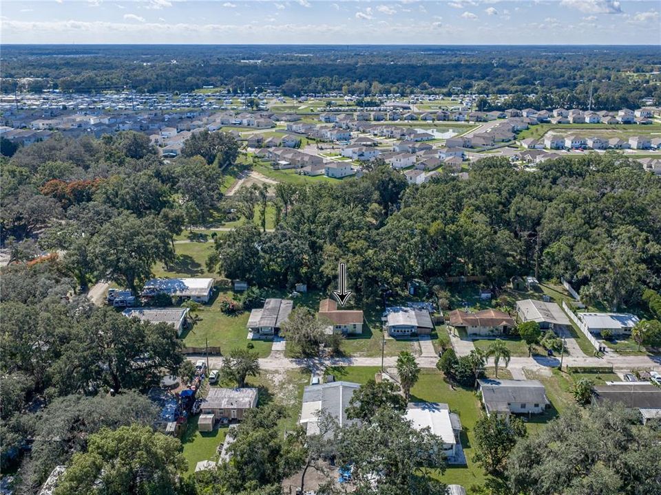 For Sale: $234,900 (2 beds, 1 baths, 840 Square Feet)