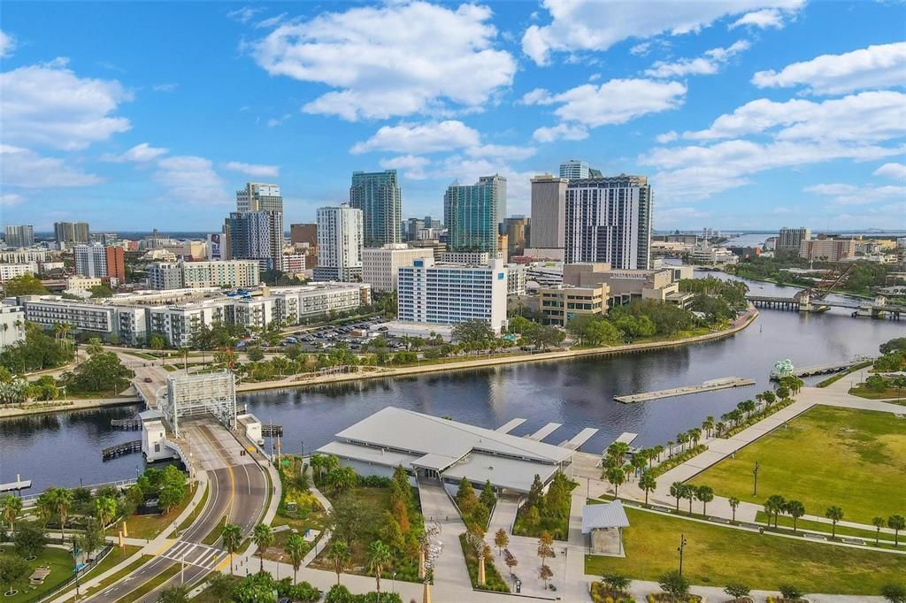 待售: $850,000 (2 贝兹, 2 浴室, 1475 平方英尺)