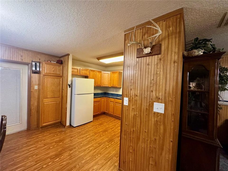 En Venta: $240,000 (3 camas, 2 baños, 1322 Pies cuadrados)