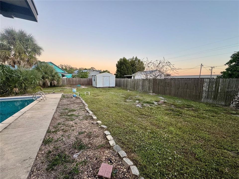 En Venta: $240,000 (3 camas, 2 baños, 1322 Pies cuadrados)