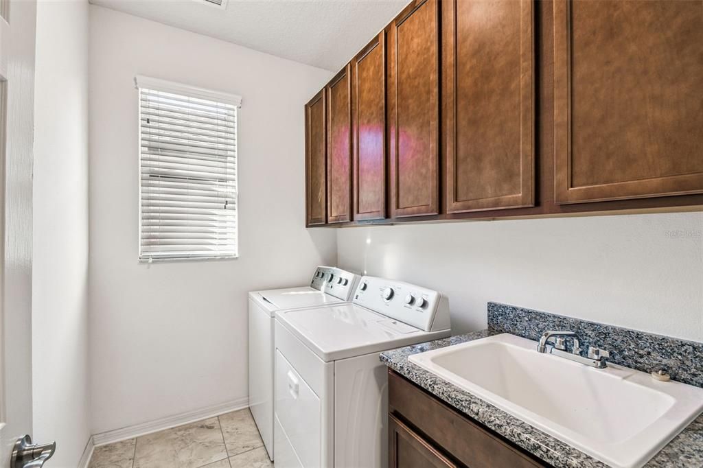 For Sale: $518,000 (3 beds, 2 baths, 1765 Square Feet)