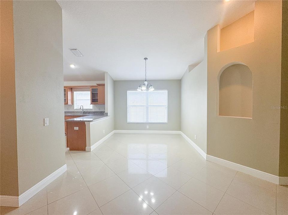 En Venta: $350,000 (3 camas, 2 baños, 1640 Pies cuadrados)