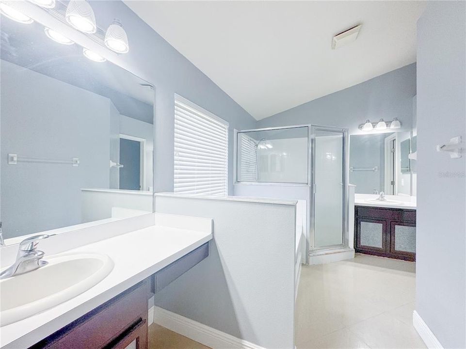 En Venta: $350,000 (3 camas, 2 baños, 1640 Pies cuadrados)