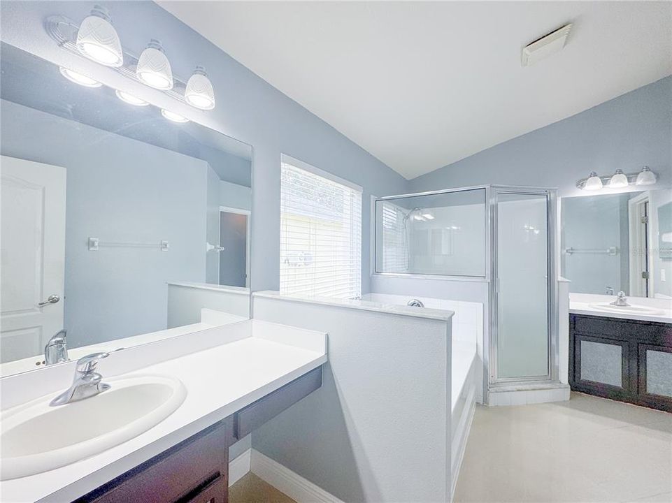 En Venta: $350,000 (3 camas, 2 baños, 1640 Pies cuadrados)