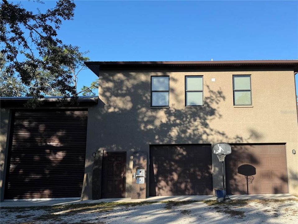 For Rent: $6,000 (1 beds, 1 baths, 1100 Square Feet)