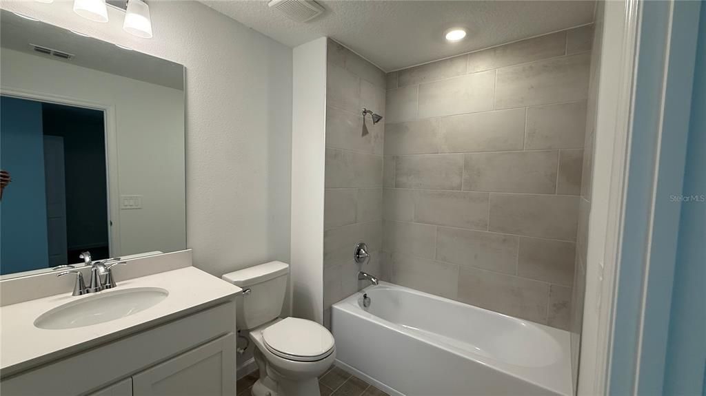 For Rent: $1,675 (3 beds, 2 baths, 1707 Square Feet)