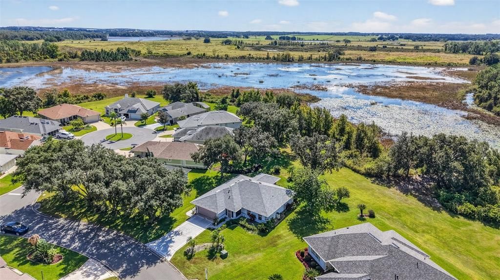 На продажу: $264,900 (2 спален, 2 ванн, 1447 Квадратных фут)