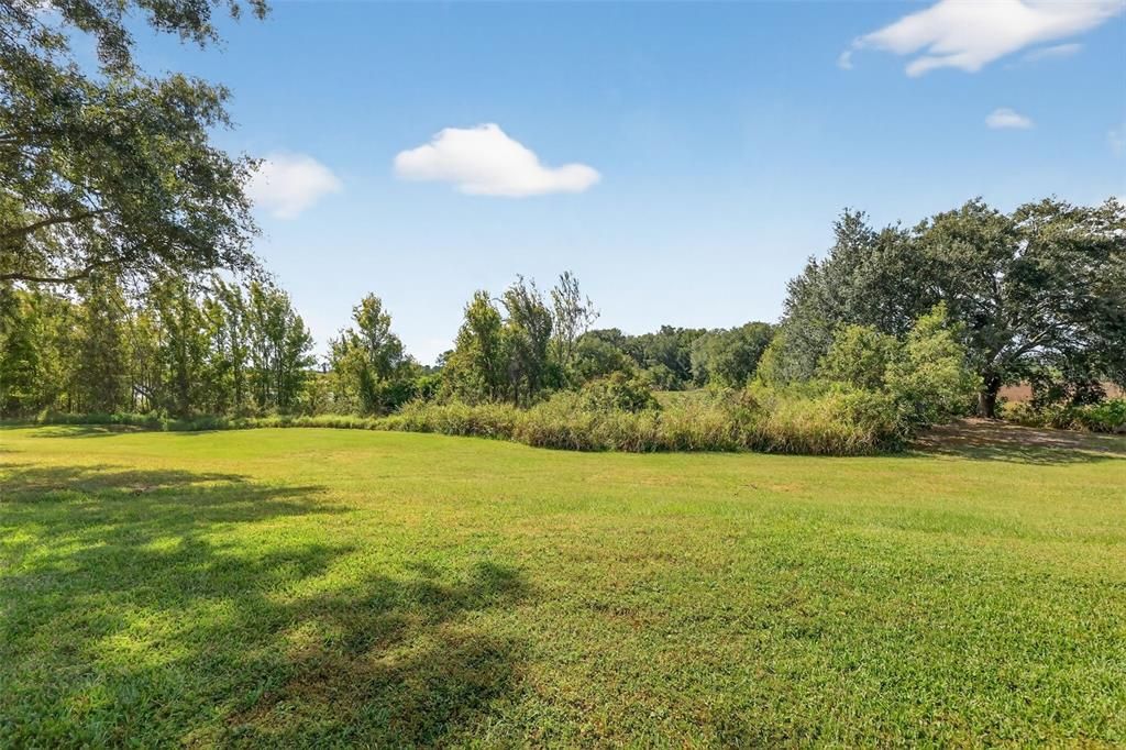 На продажу: $264,900 (2 спален, 2 ванн, 1447 Квадратных фут)