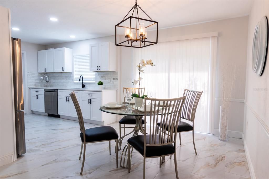 For Sale: $374,777 (3 beds, 2 baths, 1156 Square Feet)