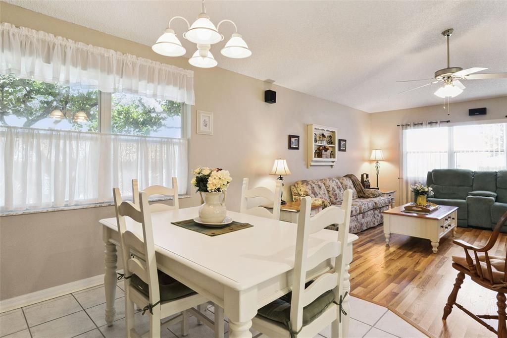 En Venta: $285,000 (3 camas, 2 baños, 1814 Pies cuadrados)