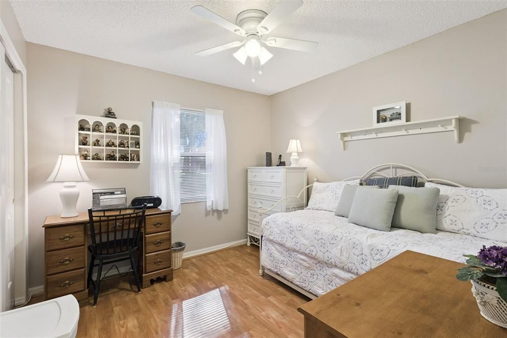 En Venta: $285,000 (3 camas, 2 baños, 1814 Pies cuadrados)