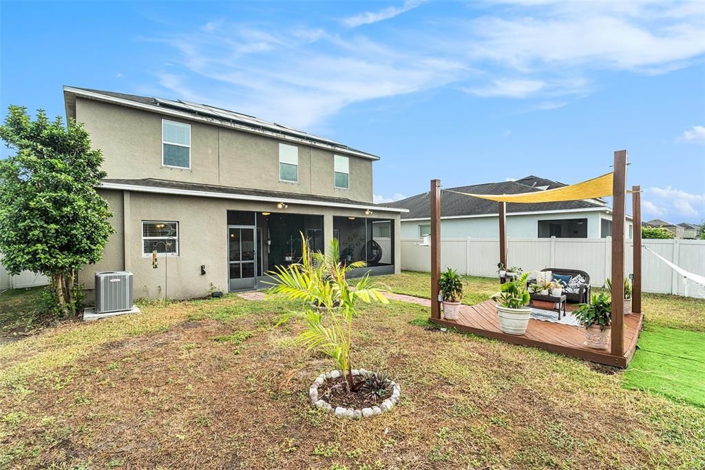 待售: $380,000 (4 贝兹, 2 浴室, 2500 平方英尺)