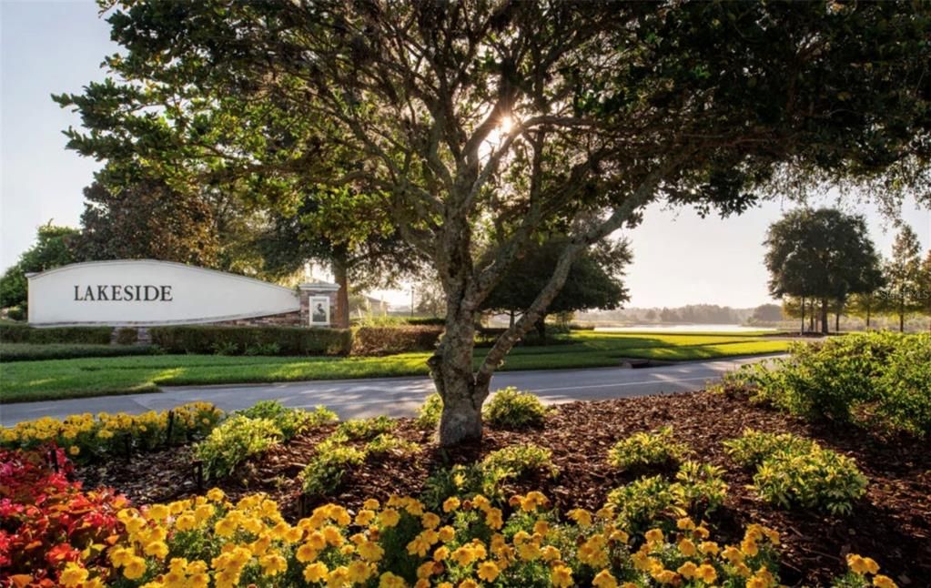 待售: $380,000 (4 贝兹, 2 浴室, 2500 平方英尺)