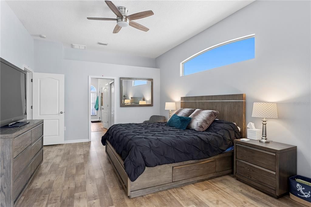 Active With Contract: $675,000 (4 beds, 3 baths, 2807 Square Feet)