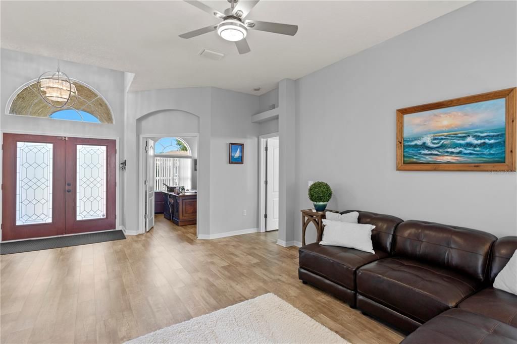Active With Contract: $675,000 (4 beds, 3 baths, 2807 Square Feet)