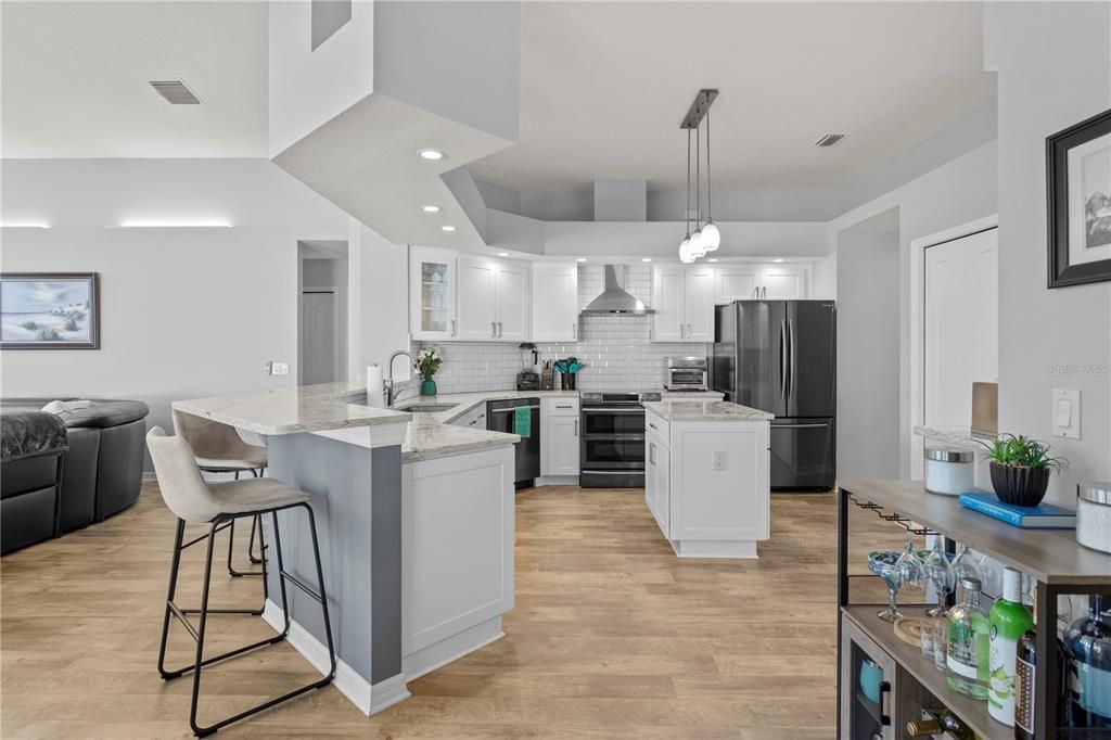 Active With Contract: $675,000 (4 beds, 3 baths, 2807 Square Feet)