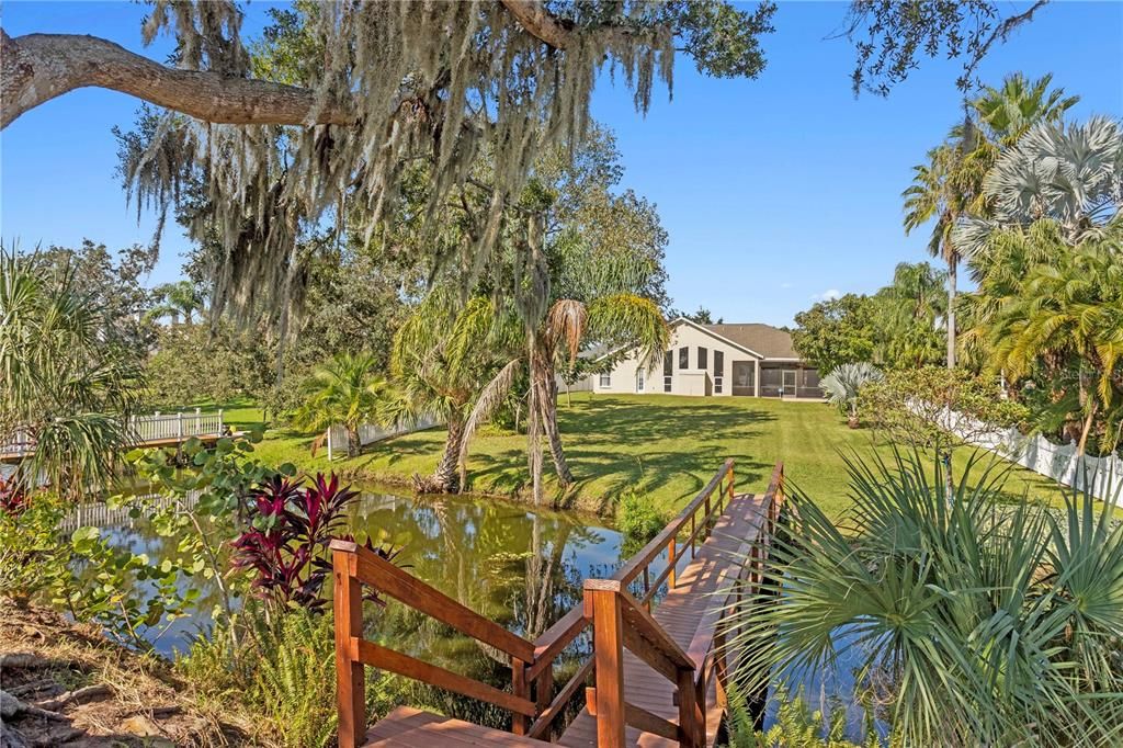 Active With Contract: $675,000 (4 beds, 3 baths, 2807 Square Feet)