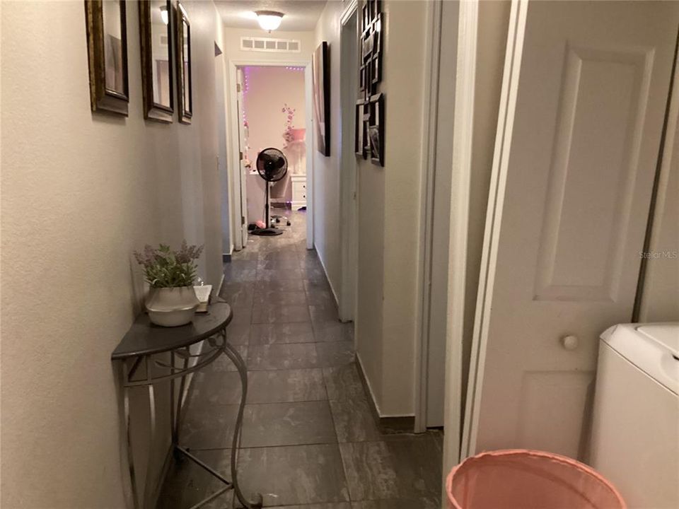 合同活跃: $1,660 (4 贝兹, 2 浴室, 1788 平方英尺)