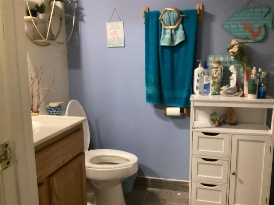 合同活跃: $1,660 (4 贝兹, 2 浴室, 1788 平方英尺)