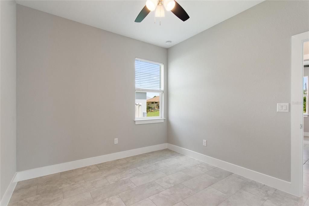 For Sale: $448,000 (4 beds, 2 baths, 1880 Square Feet)