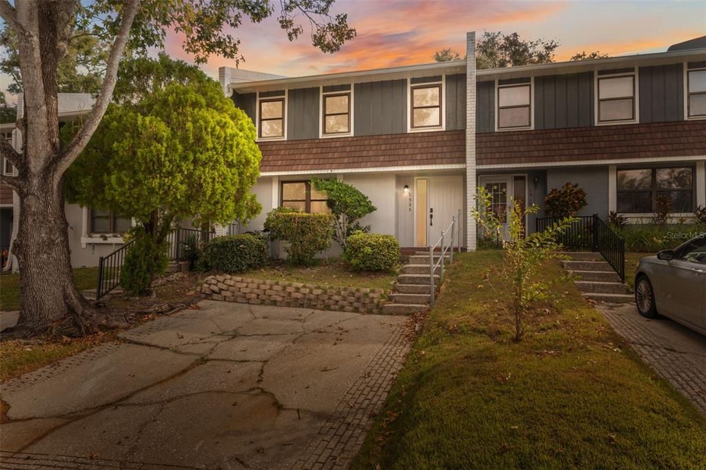 For Sale: $330,000 (2 beds, 1 baths, 1522 Square Feet)