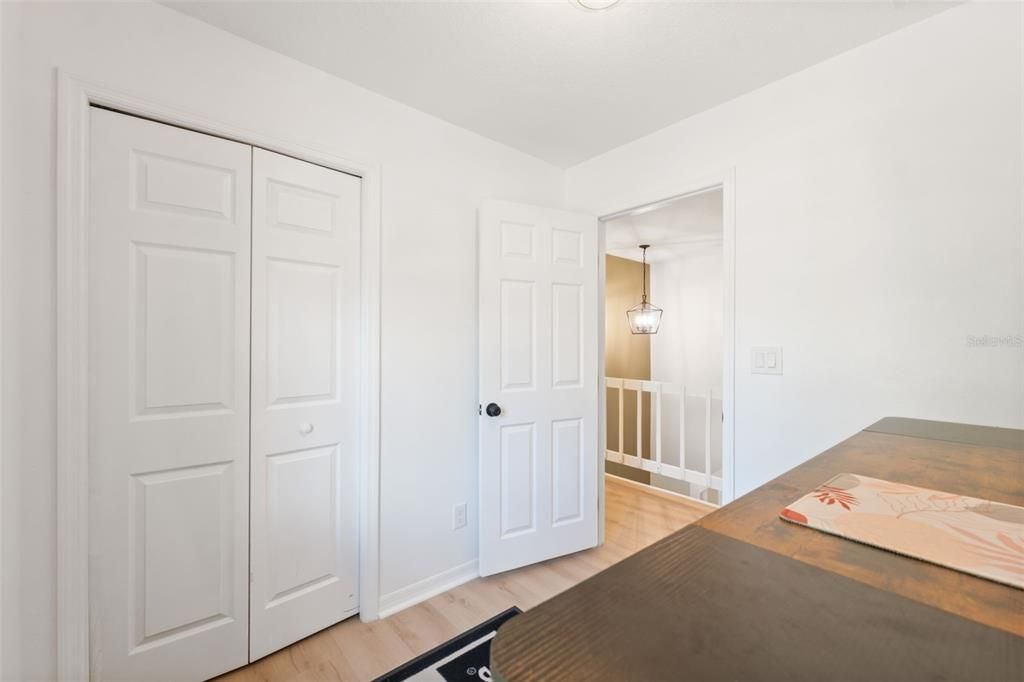 For Sale: $330,000 (2 beds, 1 baths, 1522 Square Feet)