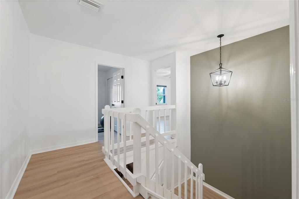 For Sale: $330,000 (2 beds, 1 baths, 1522 Square Feet)