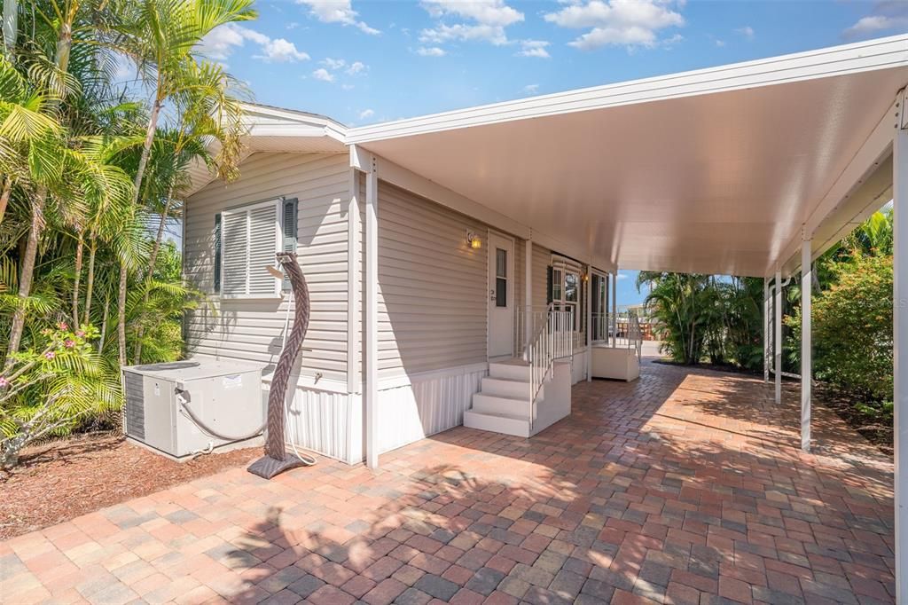 待售: $174,950 (1 贝兹, 1 浴室, 420 平方英尺)