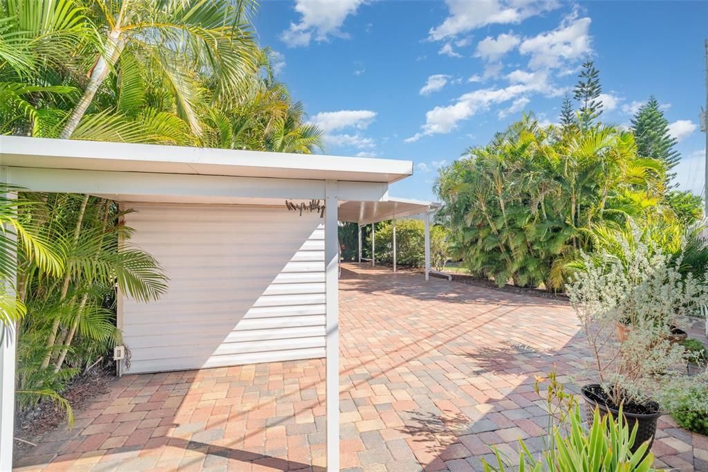 待售: $174,950 (1 贝兹, 1 浴室, 420 平方英尺)