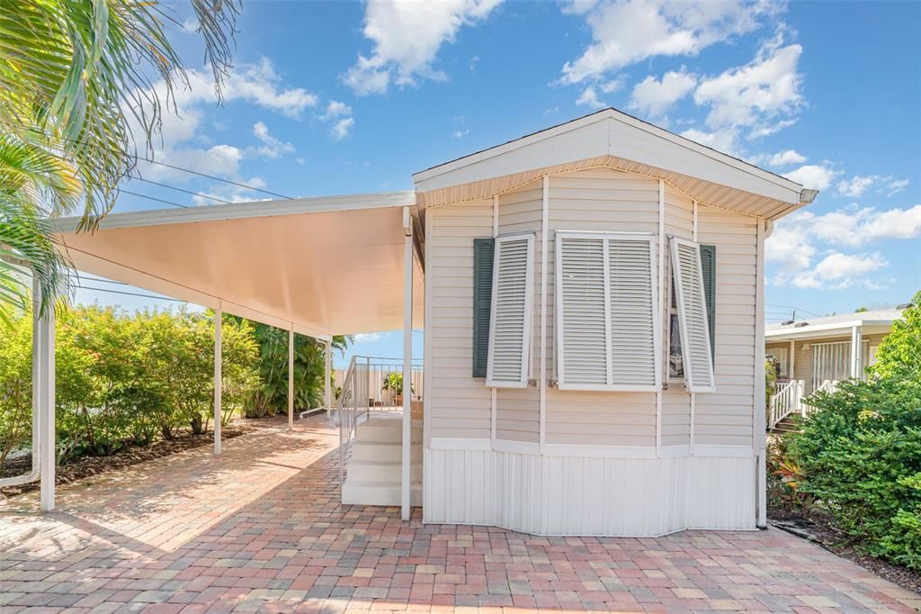 待售: $174,950 (1 贝兹, 1 浴室, 420 平方英尺)