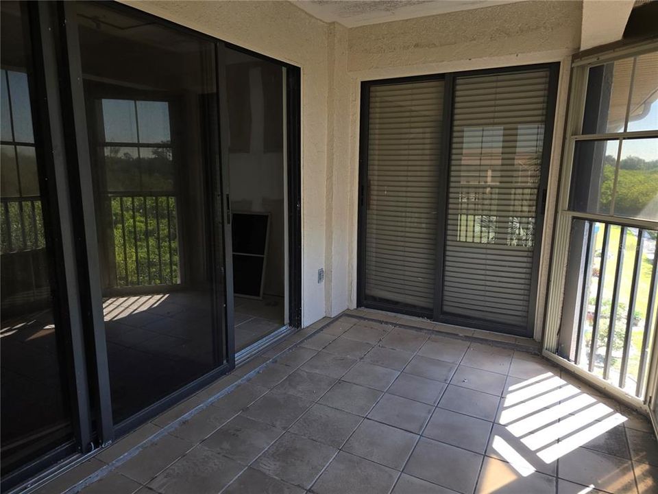 待售: $110,900 (2 贝兹, 2 浴室, 1228 平方英尺)