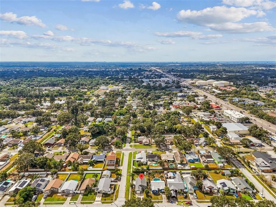 Active With Contract: $385,000 (3 beds, 2 baths, 1140 Square Feet)