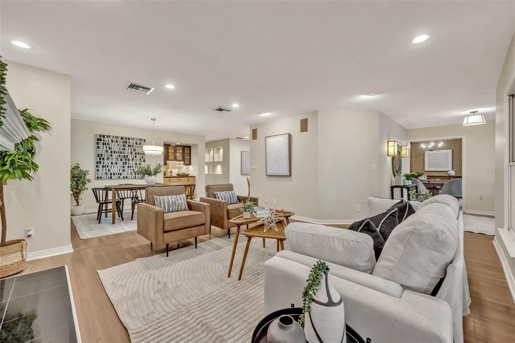 合同活跃: $1,625,000 (4 贝兹, 3 浴室, 2785 平方英尺)