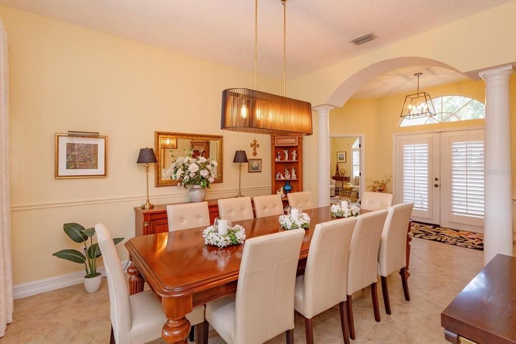 待售: $675,000 (4 贝兹, 2 浴室, 2665 平方英尺)