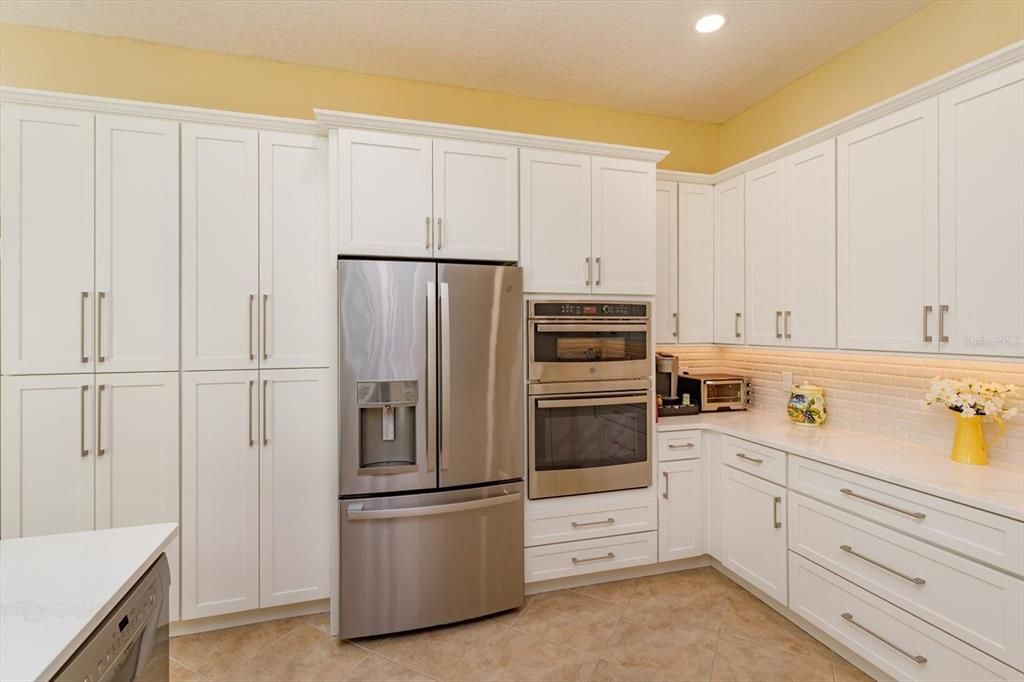 待售: $675,000 (4 贝兹, 2 浴室, 2665 平方英尺)