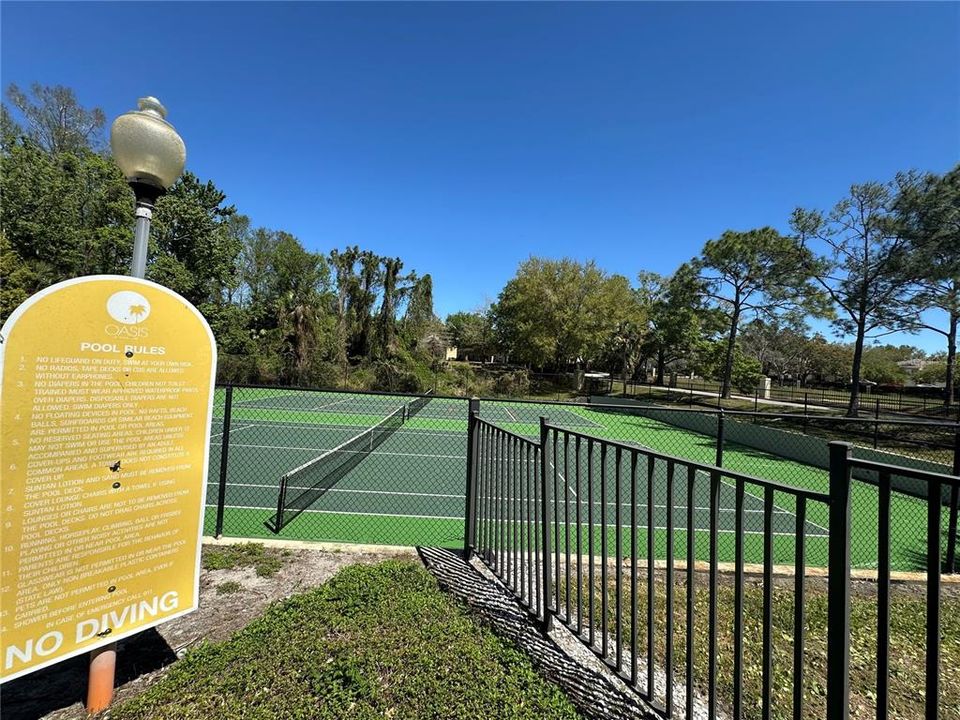 Active With Contract: $1,320 (1 beds, 1 baths, 540 Square Feet)