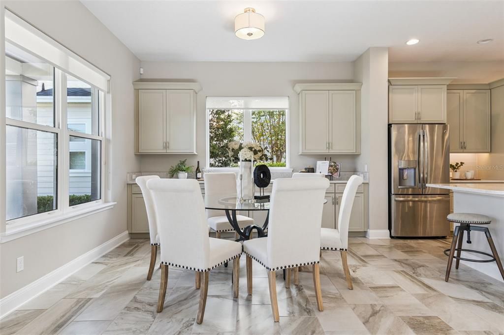 待售: $885,000 (4 贝兹, 3 浴室, 3244 平方英尺)