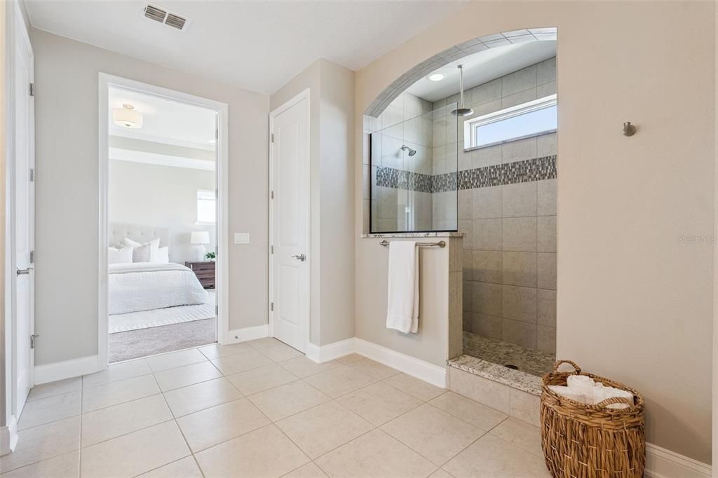 待售: $885,000 (4 贝兹, 3 浴室, 3244 平方英尺)