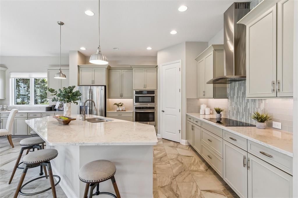 待售: $885,000 (4 贝兹, 3 浴室, 3244 平方英尺)