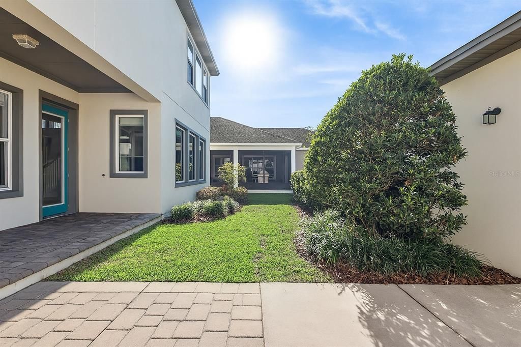 待售: $885,000 (4 贝兹, 3 浴室, 3244 平方英尺)