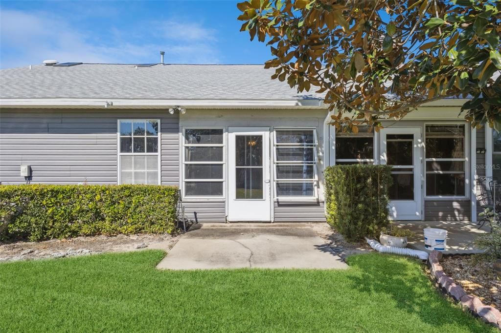 For Sale: $189,900 (2 beds, 2 baths, 1120 Square Feet)